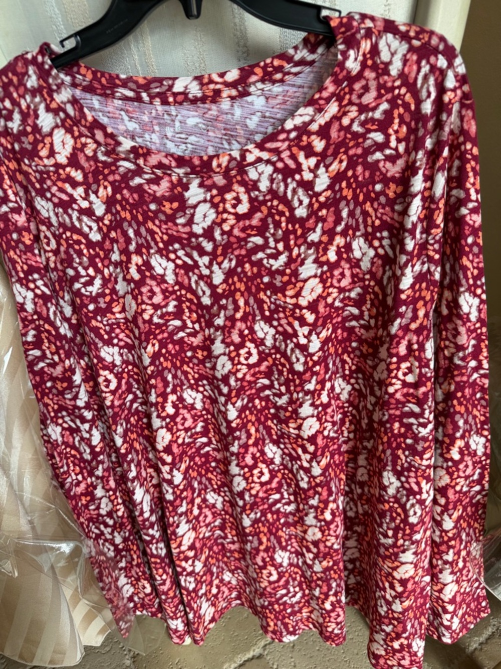Long-Sleeve Burgundy Floral Print Tunic - Women's